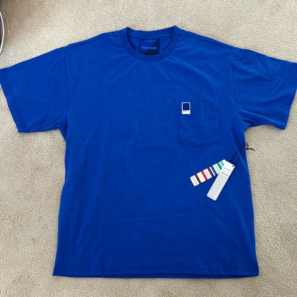Forever 21 x Pantone tshirt